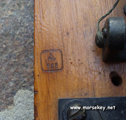 WW1 folding morse key